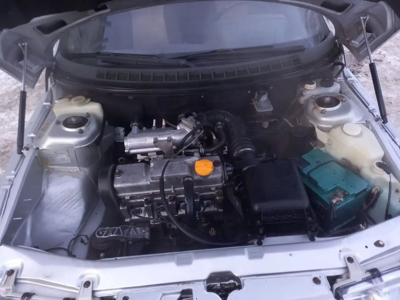 Продам автомобиль на ходу с двумя комплектами колес - Авто в Саратов