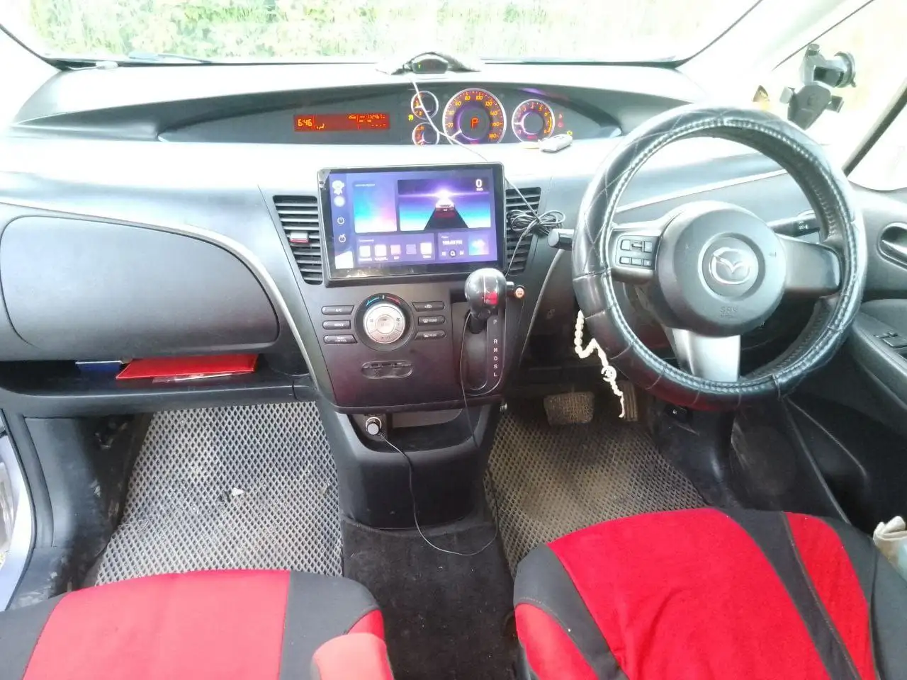 Продажа минивэна Мазда Бианте 7+1 мест 2010 года - Минивэн (Авто) в Казань