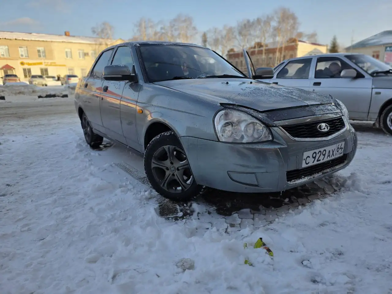 Продажа автомобиля Лада Приора 2009 года - Легковые автомобили (Авто) в Саратов