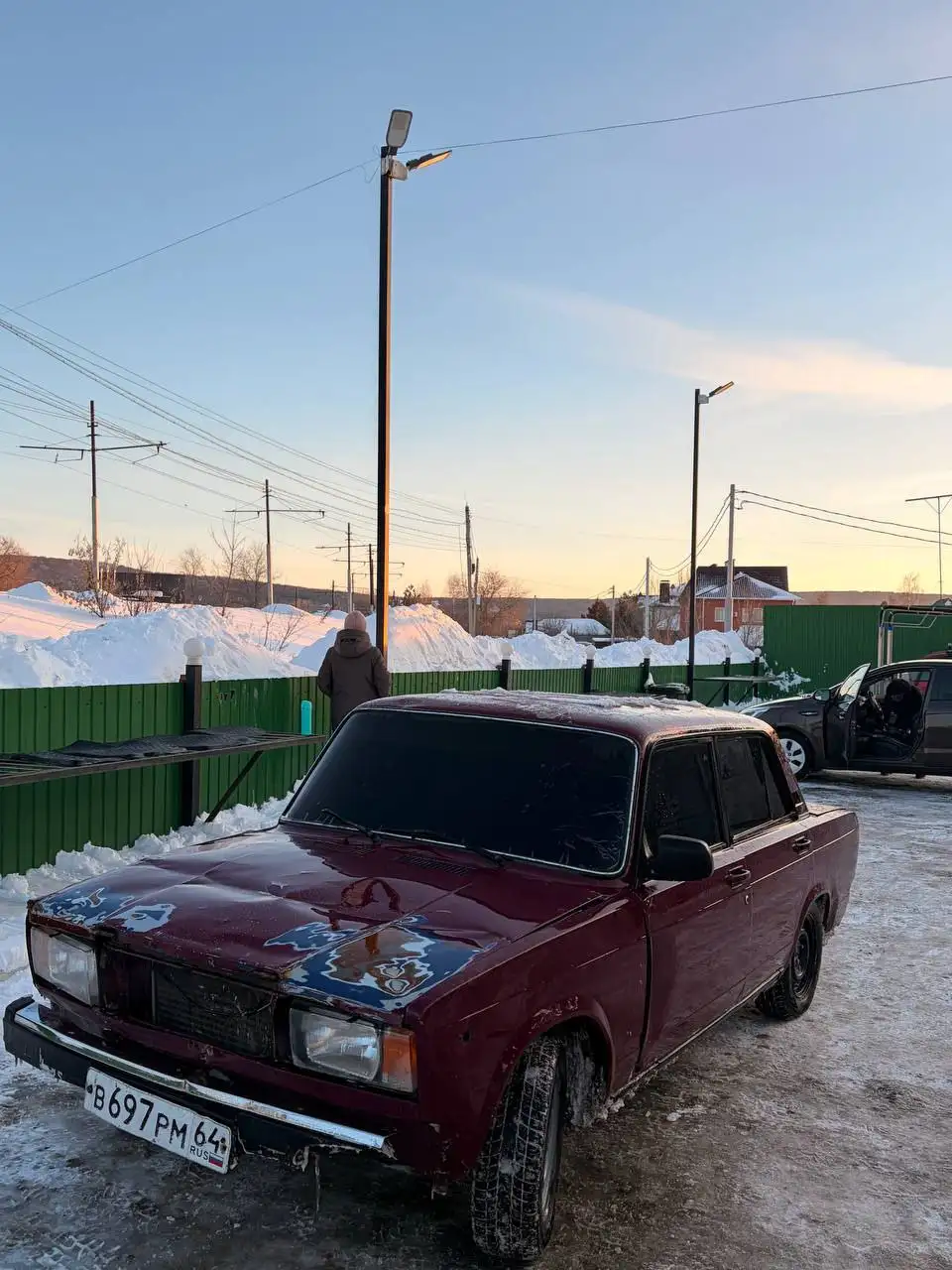 Продажа ВАЗ 2105 переделанной под 2107 - Авто в Саратов