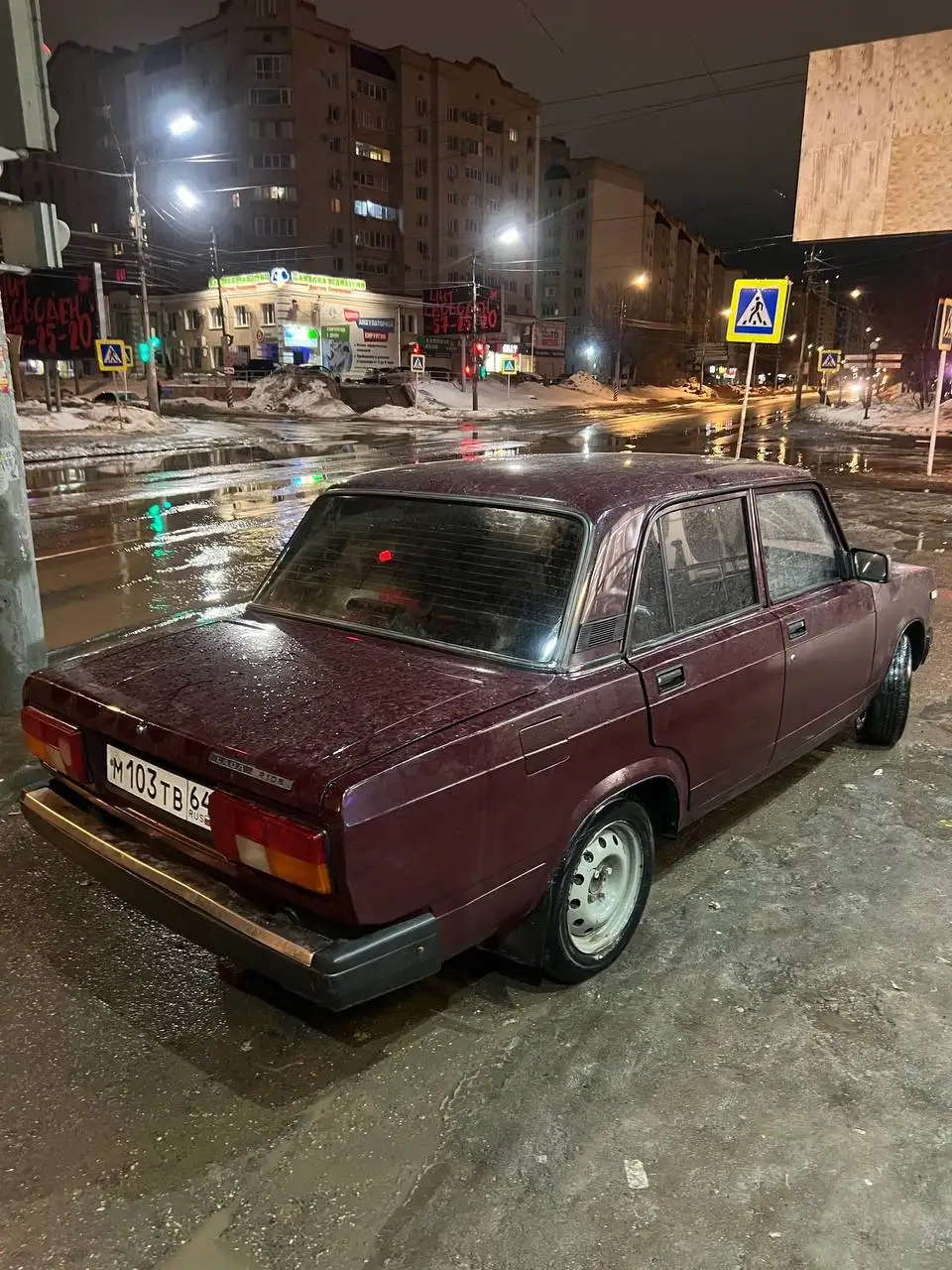 Автомобиль 2006 года с инжектором - Авто в Саратов