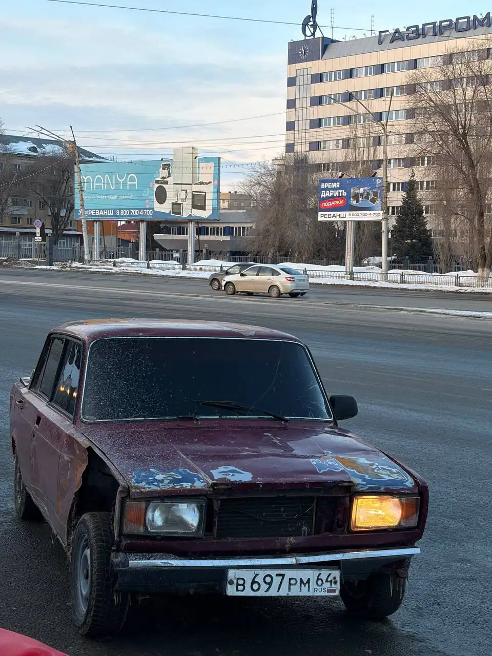 Продам ВАЗ 2105 переделанный в 2107 - Авто в Саратов