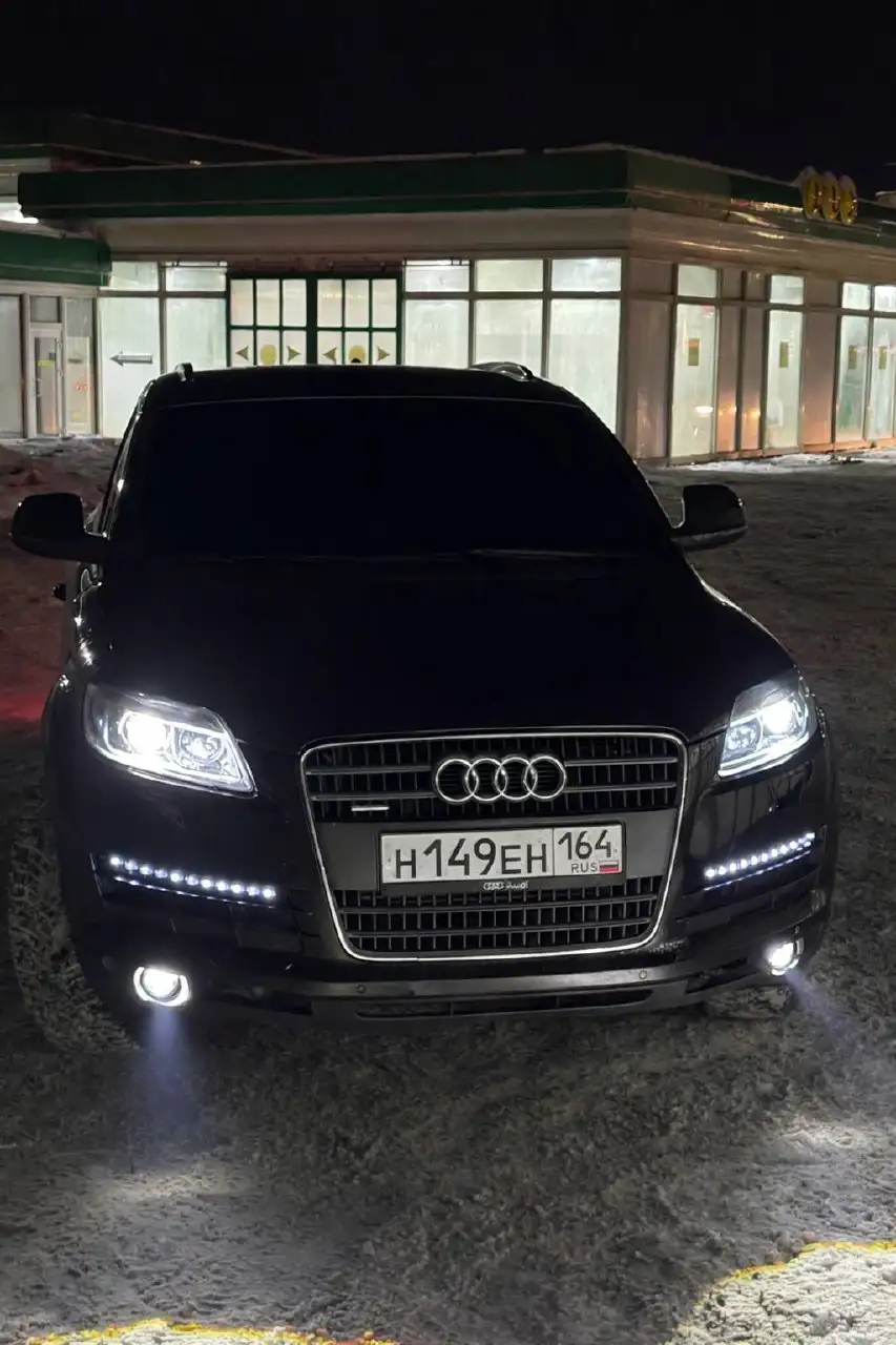 Продажа Audi Q7 4.2 FSI 2006 года - Внедорожники/кроссоверы (Авто) в Саратов