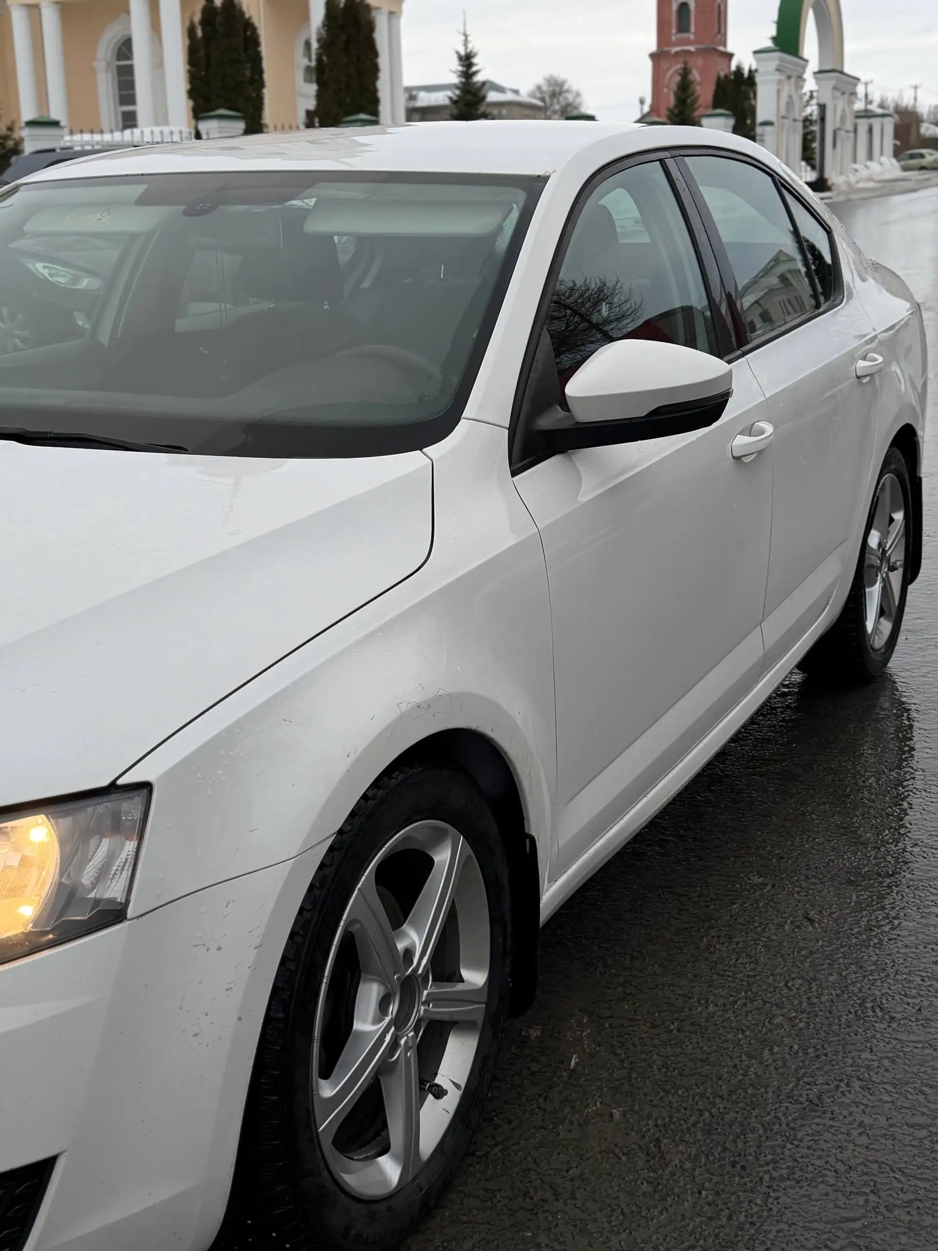 Продажа автомобиля Skoda Fabia 2013 года - Легковые автомобили (Авто) в Саратов