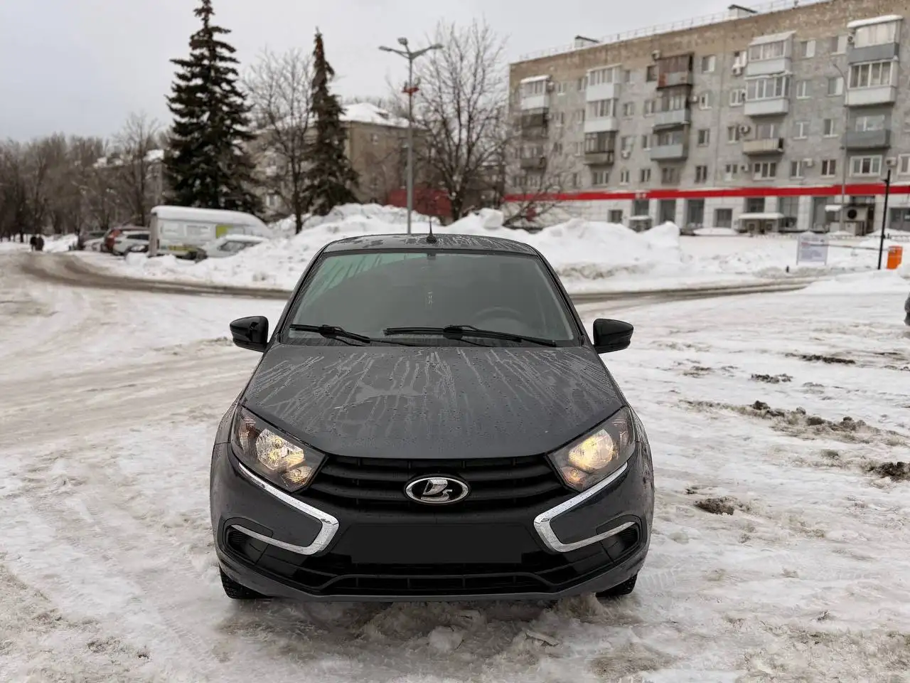 Автомобиль 2019 года в хорошем состоянии - Авто в Саратов