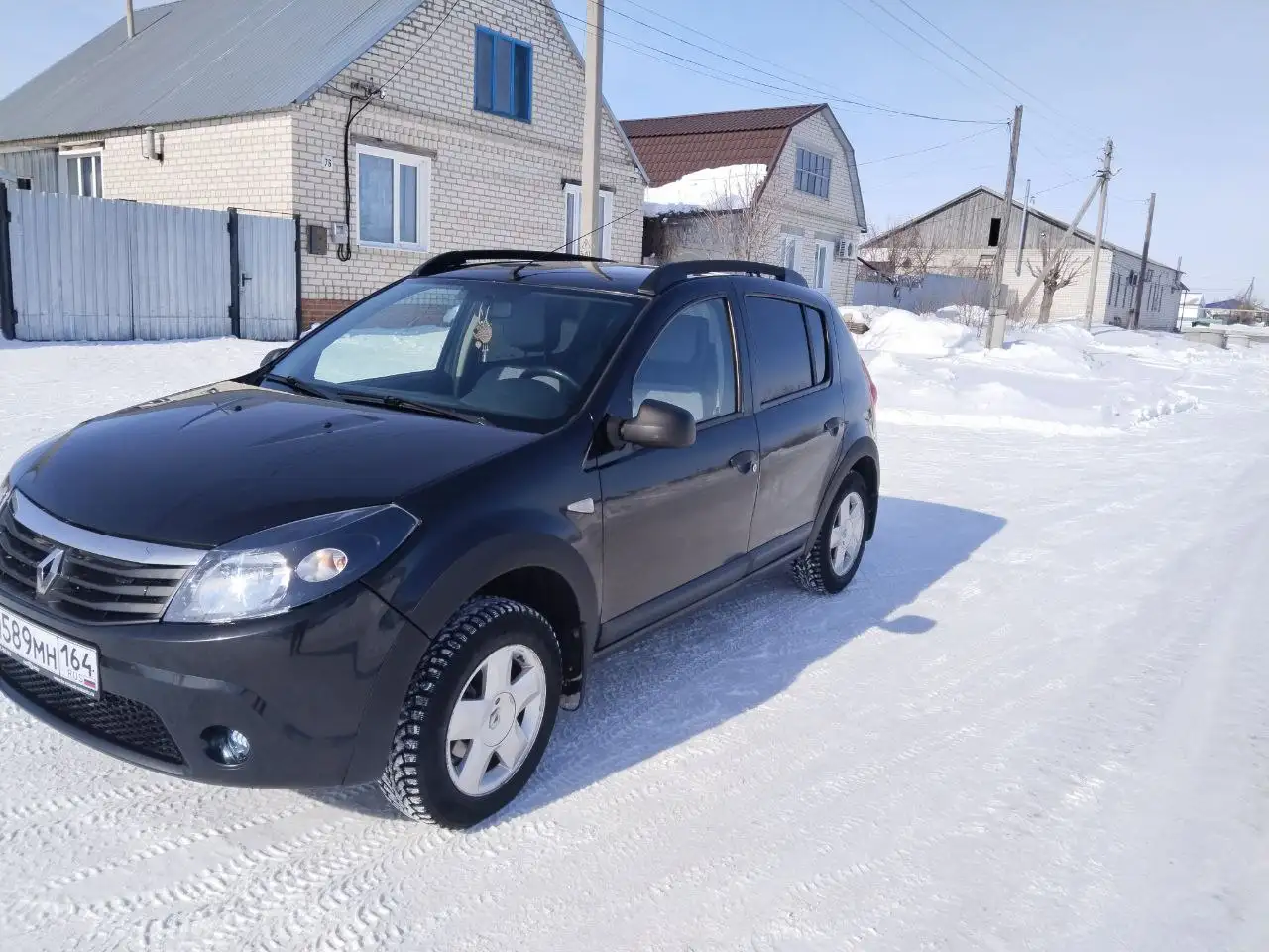 Renault Sandero 2013 года - Легковые автомобили (Авто) в Саратов
