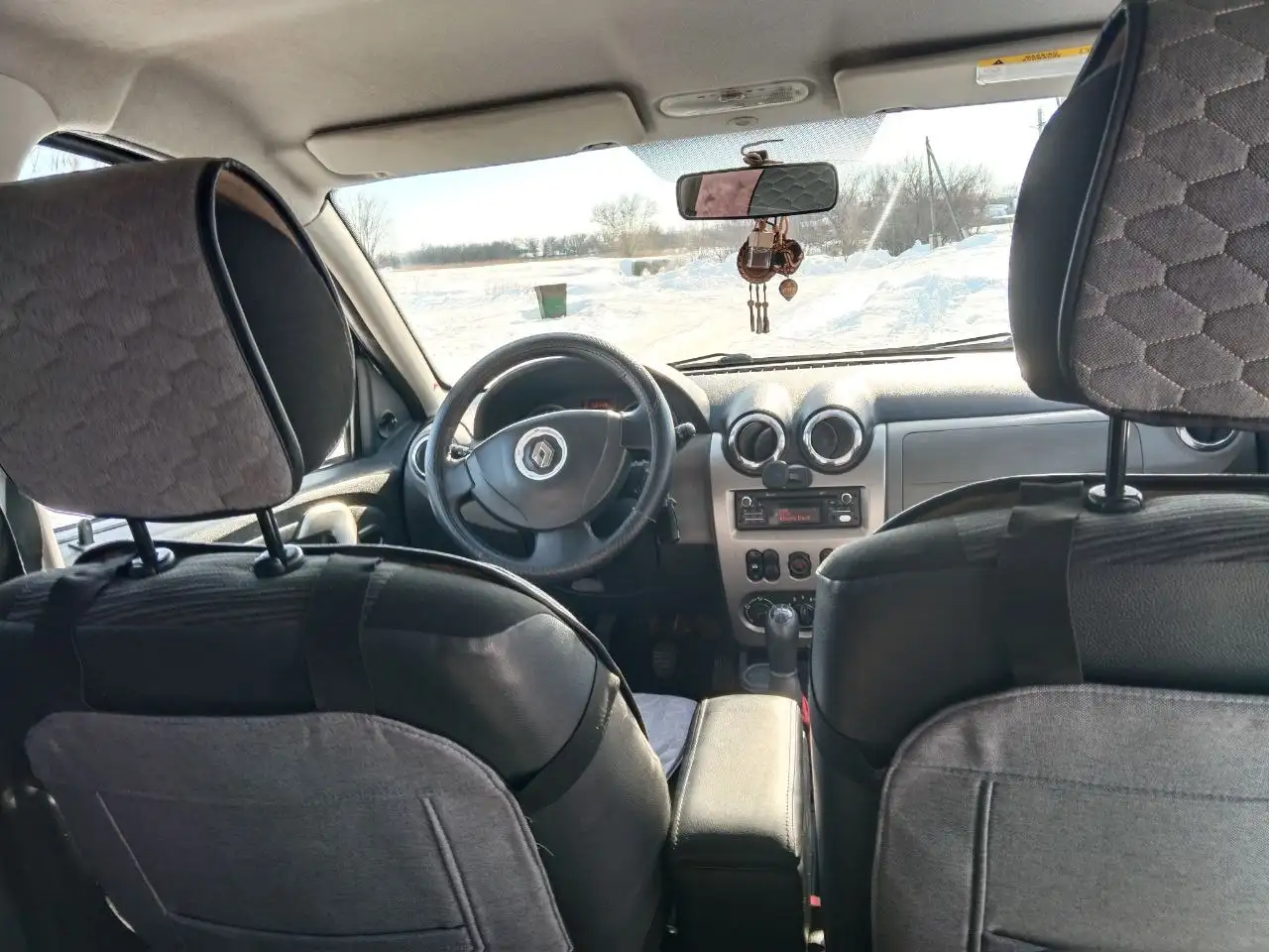 Renault Sandero 2013 года - Легковые автомобили (Авто) в Саратов