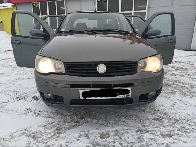 Fiat Albea 2009 года выпуска, пробег 272 тыс. км - Внедорожники в Саратов
