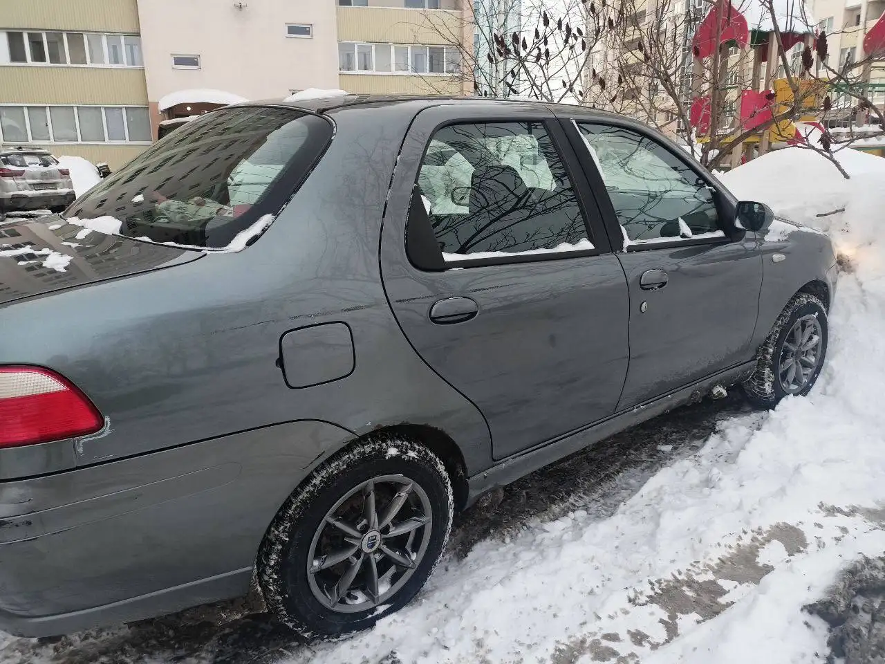 Fiat Albea 2009 года выпуска, пробег 272 тыс. км - Авто в Саратов