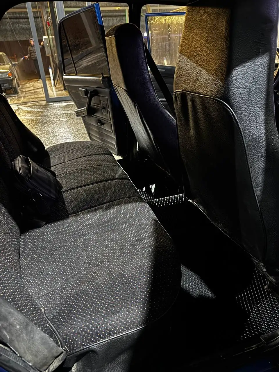 Автомобиль 2004 года в отличном состоянии - Авто в Саратов