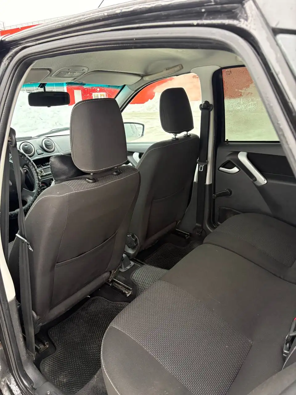 Продается Lada Granta 2015 лифтбек - Авто в Саратов