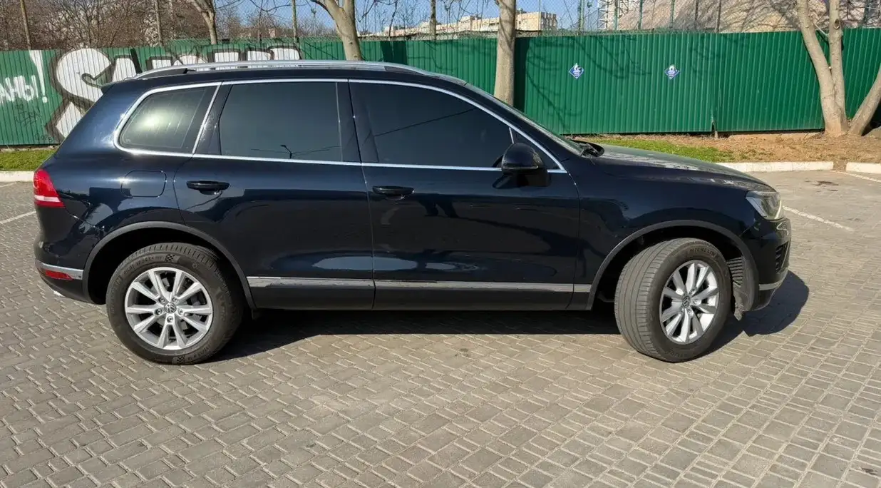 Volkswagen Touareg 2017 дизель 245 л.с. - Легковые автомобили (Авто) в Саратов