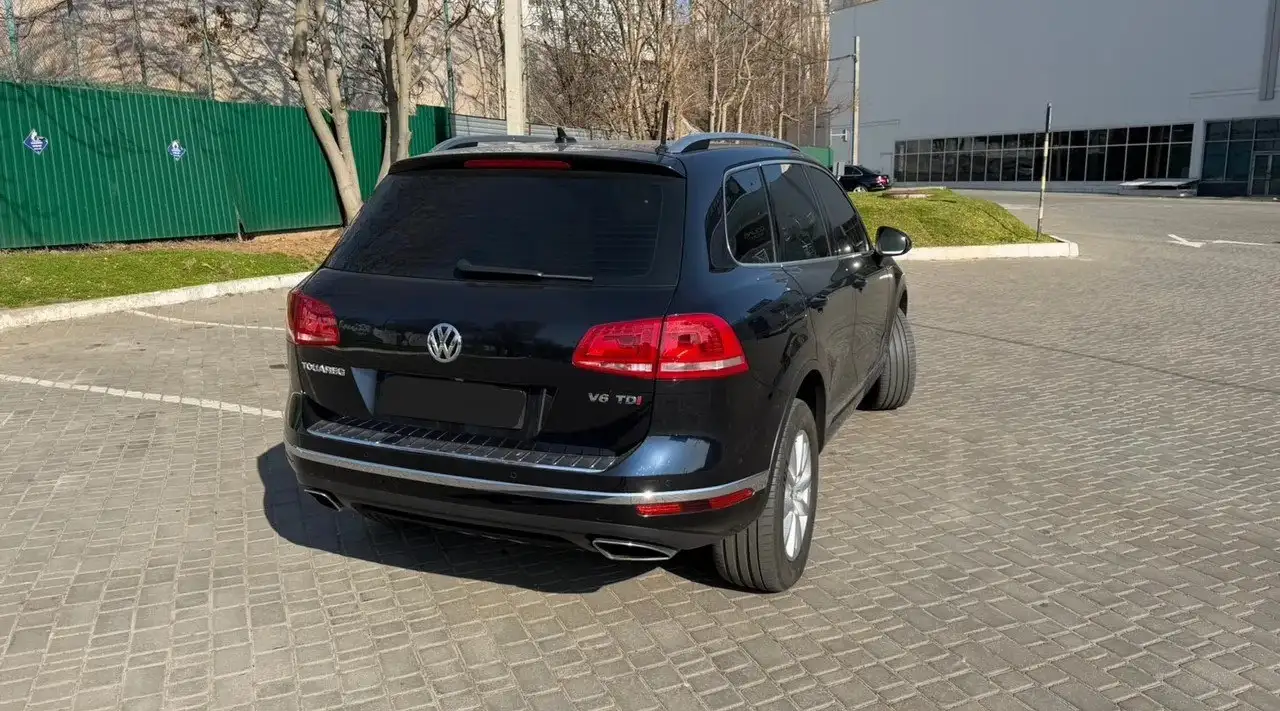 Volkswagen Touareg 2017 дизель 245 л.с. - Легковые автомобили (Авто) в Саратов