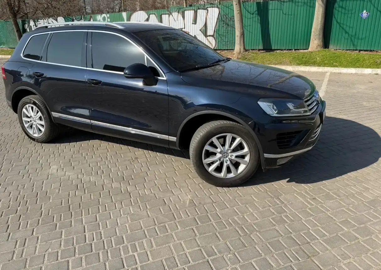 Volkswagen Touareg 2017 дизель 245 л.с. - Легковые автомобили (Авто) в Саратов