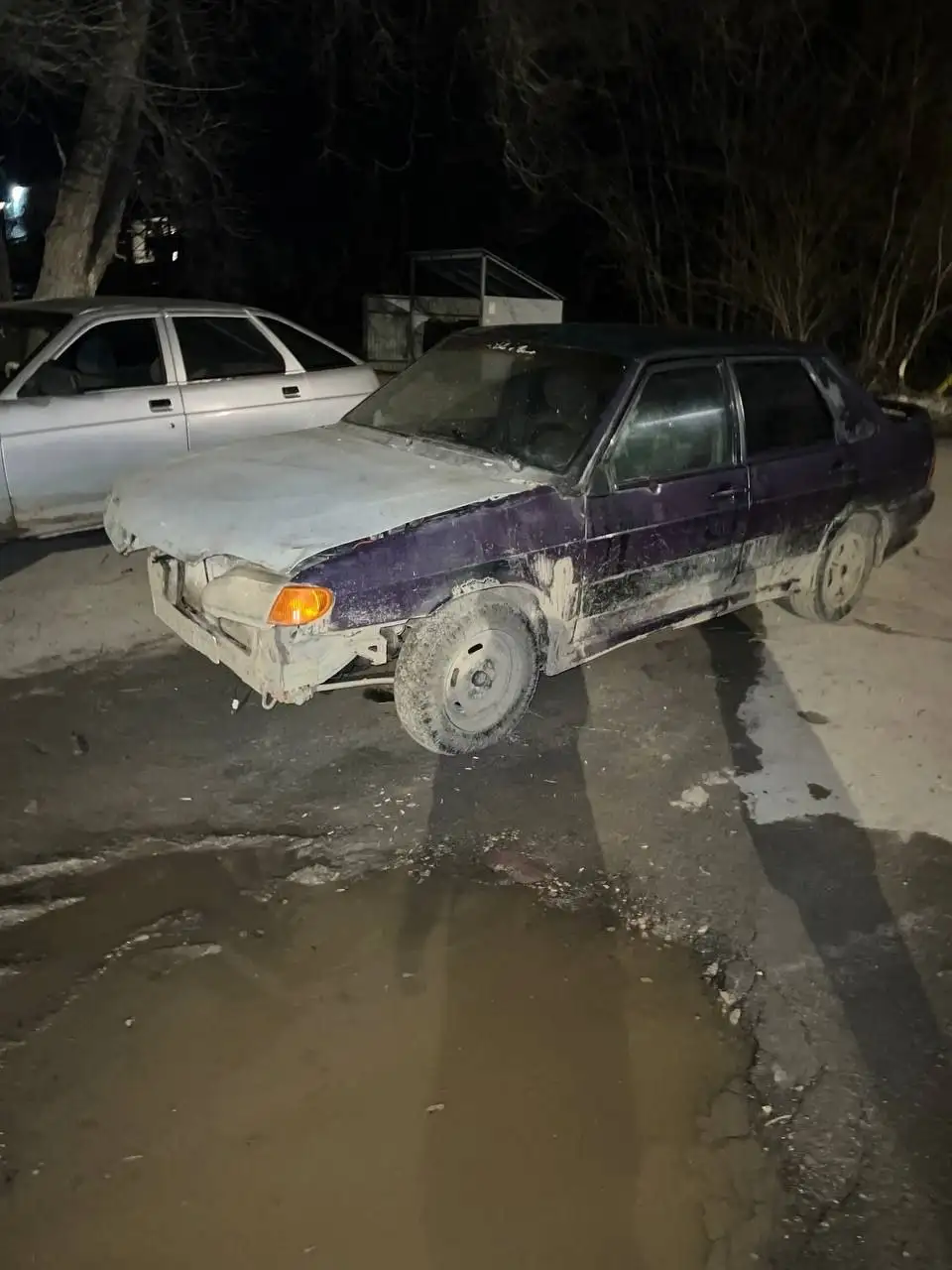 Продам 25к торга нет не на ходу не схватывает и нет акума срочно - Авто в Саратов