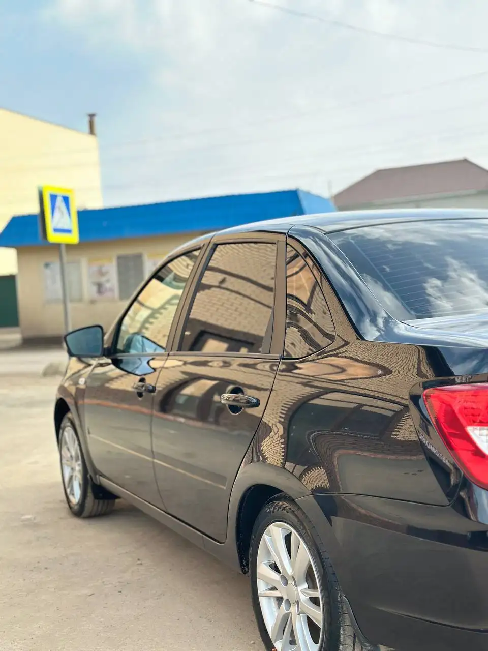 Продажа Lada Granta FL 2018 года - Авто в Саратов