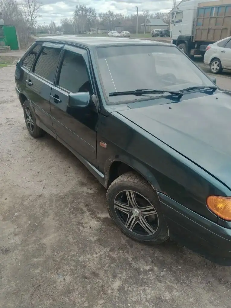 Автомобиль 2012 года - Авто в Саратов