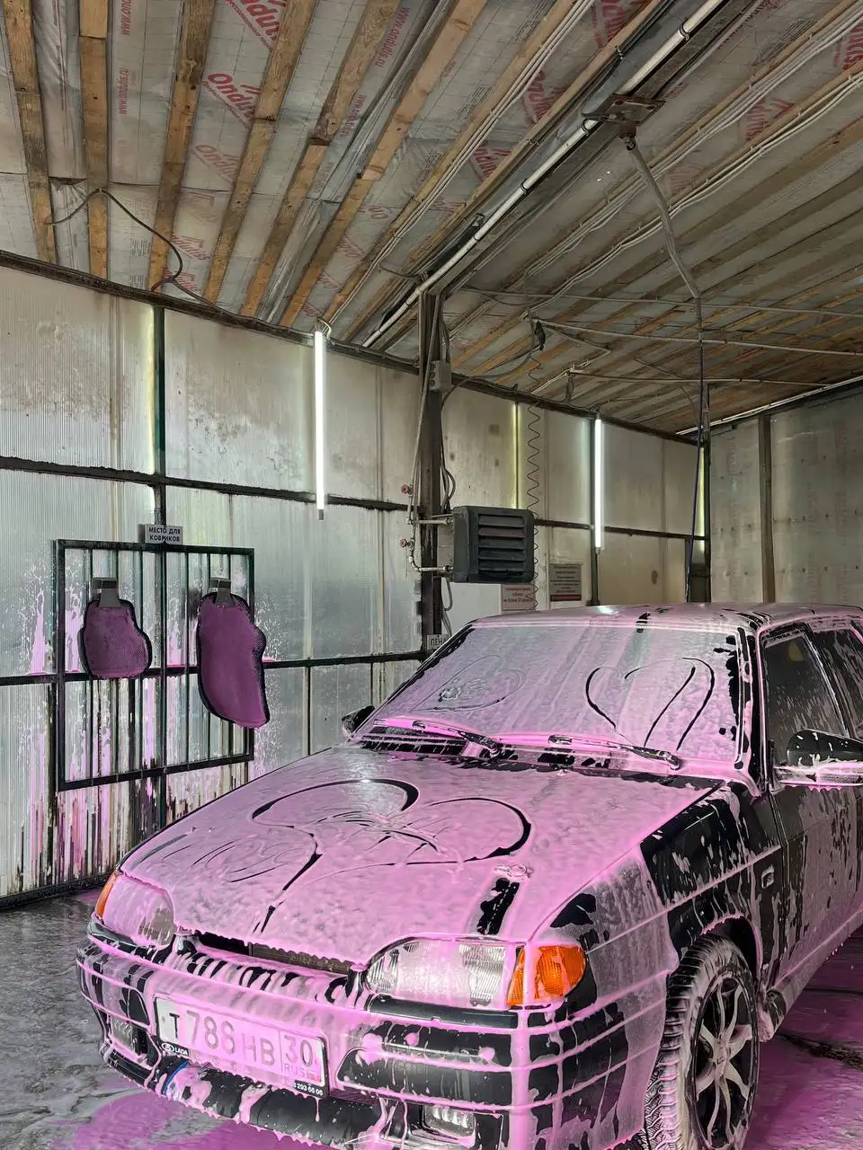 Продам ВАЗ 2114 2007 года с литыми дисками и музыкой - Авто в Саратов