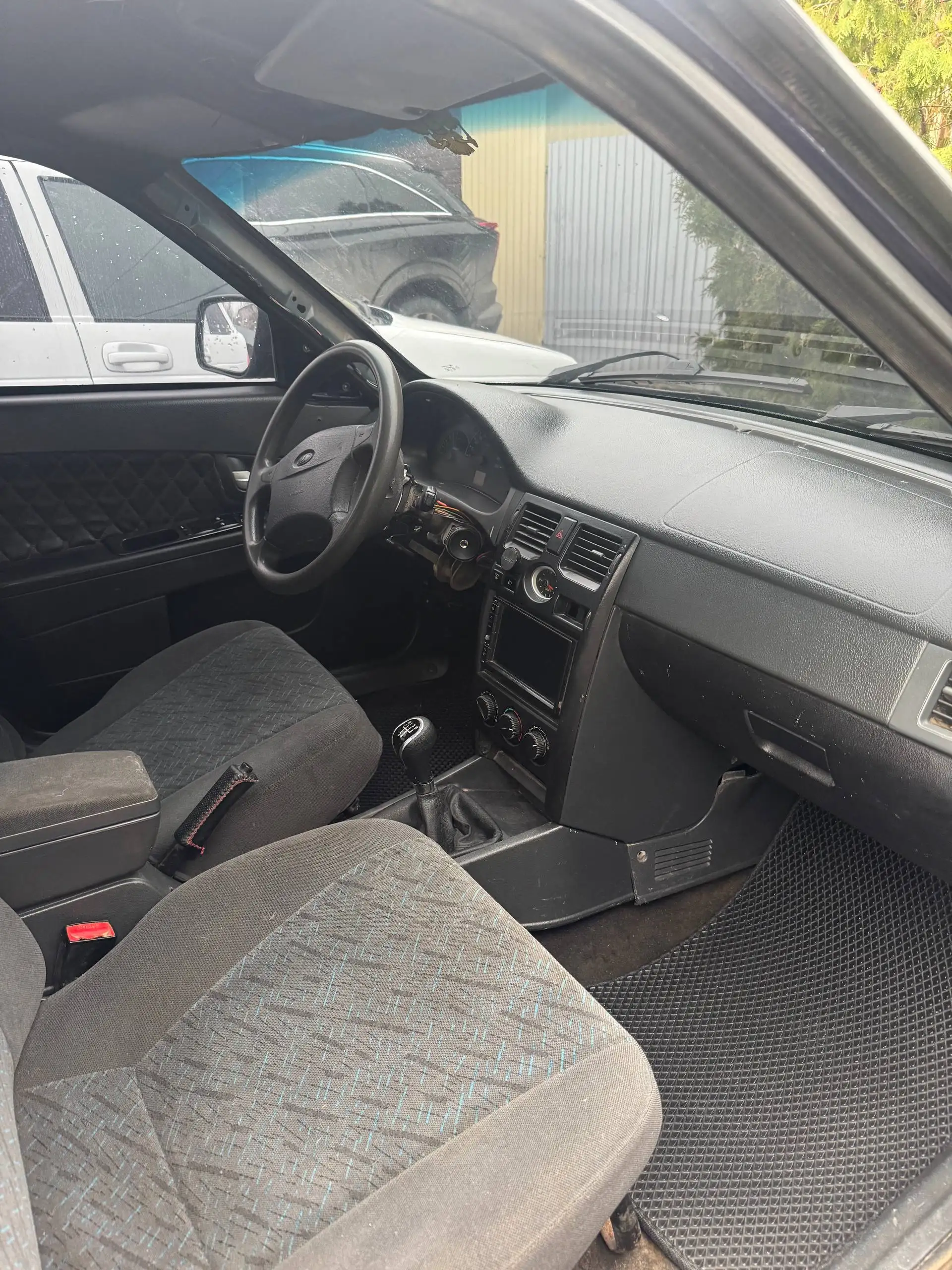 Продам Ладу Приору 2010 года - Легковые автомобили (Авто) в Саратов