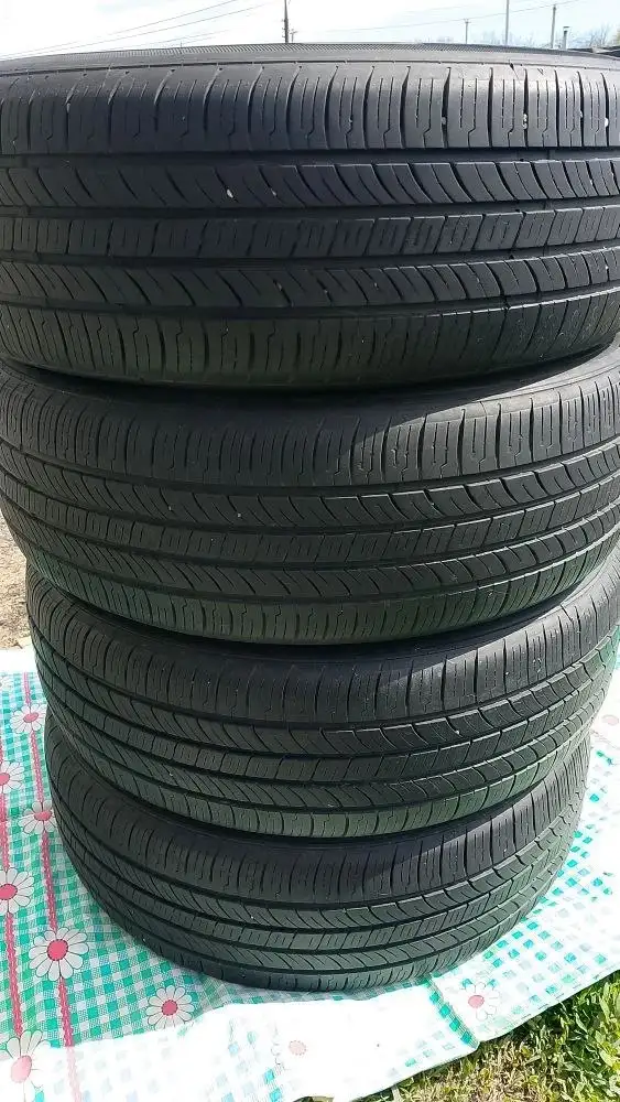 Продажа резины R16 после 2 месяцев использования - Шины и диски (Авто) в Саратов