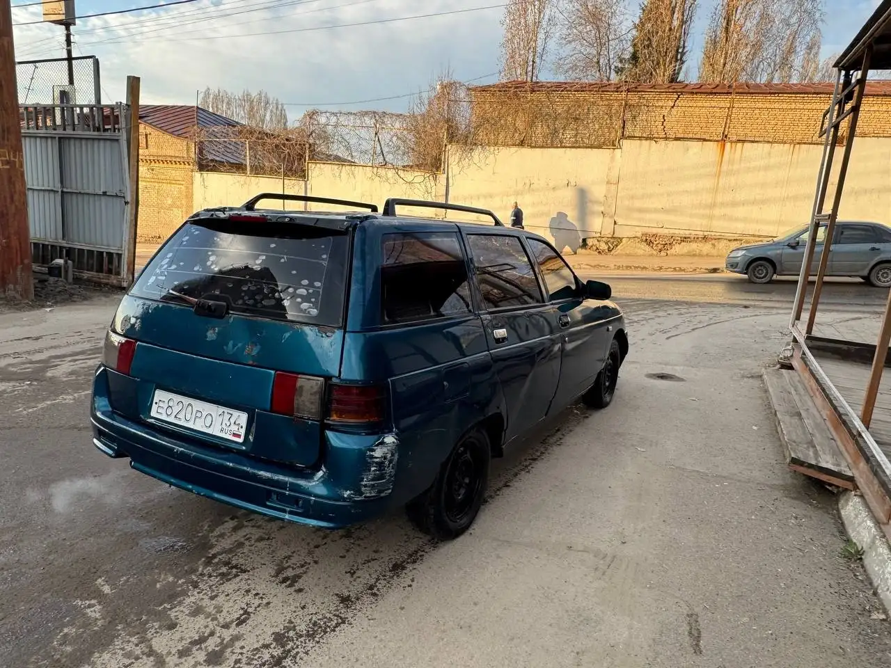 Продажа автомобиля 2001 года в Саратове - Легковые автомобили (Авто) в Саратов