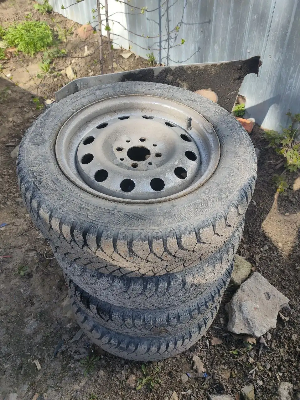Колеса с дисками - Запчасти (Авто) в Саратов