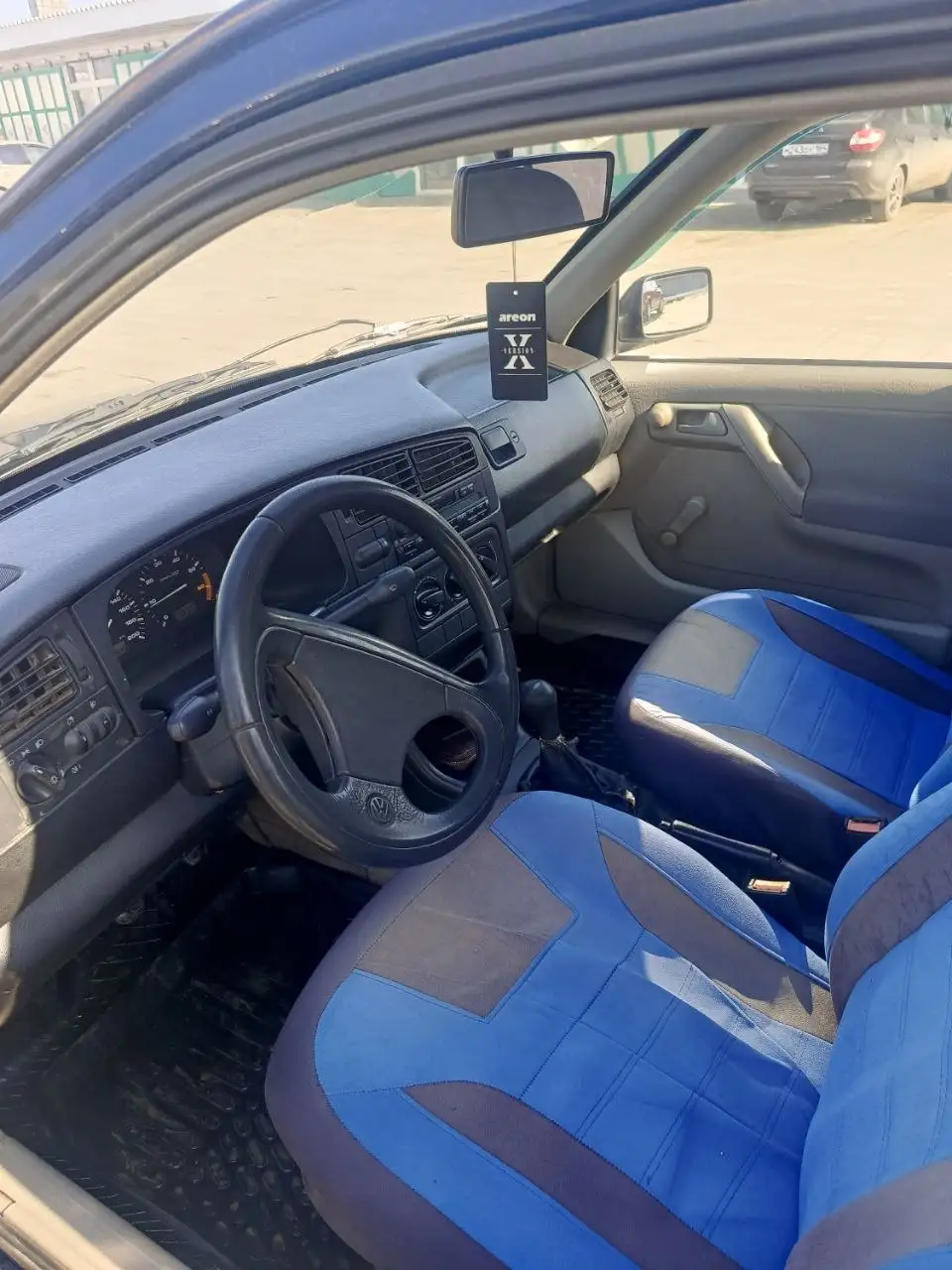 Volkswagen Golf 3 1992 года выпуска - Легковые автомобили (Авто) в Саратов