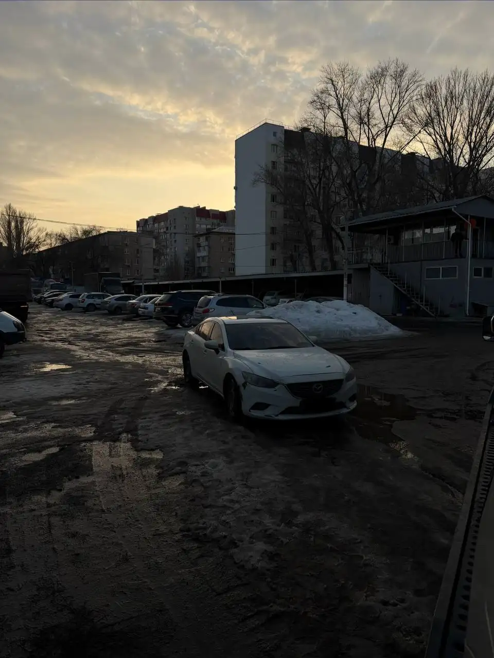 Продажа автомобилей Mazda 6, Niva Urban и Mercedes - Легковые автомобили (Авто) в Саратов