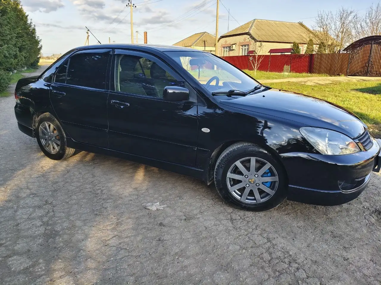 Автомобиль 2007 года в идеальном состоянии - Авто в Саратов