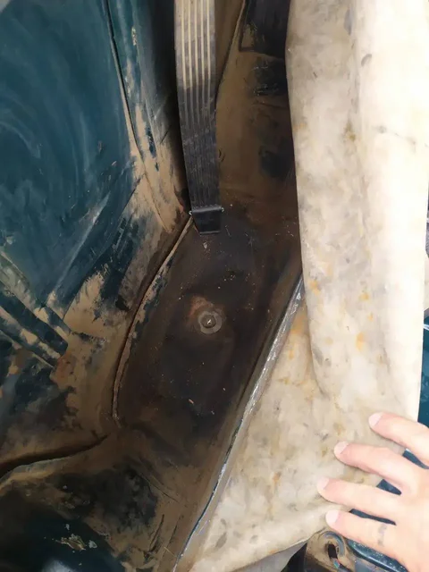 Продам ВАЗ 2107 (2 шт) - Легковые авто в Саратов