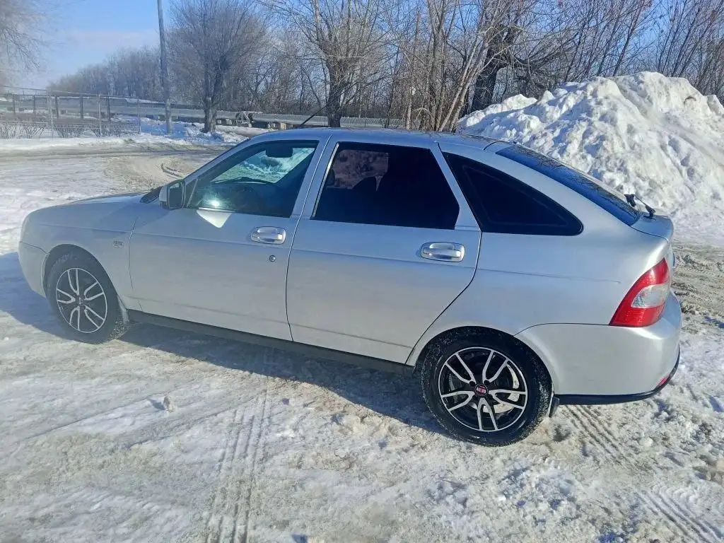 Продажа Калина 2 и Приора 2 - Легковые автомобили (Авто) в Саратов