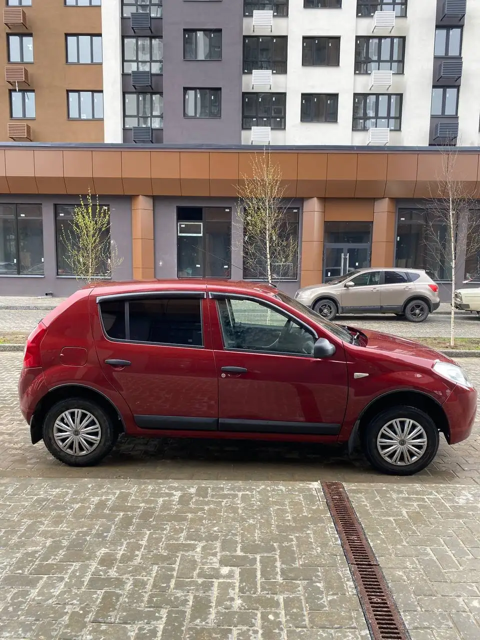 Рено Сандеро 2013 - Легковые автомобили (Авто) в Саратов