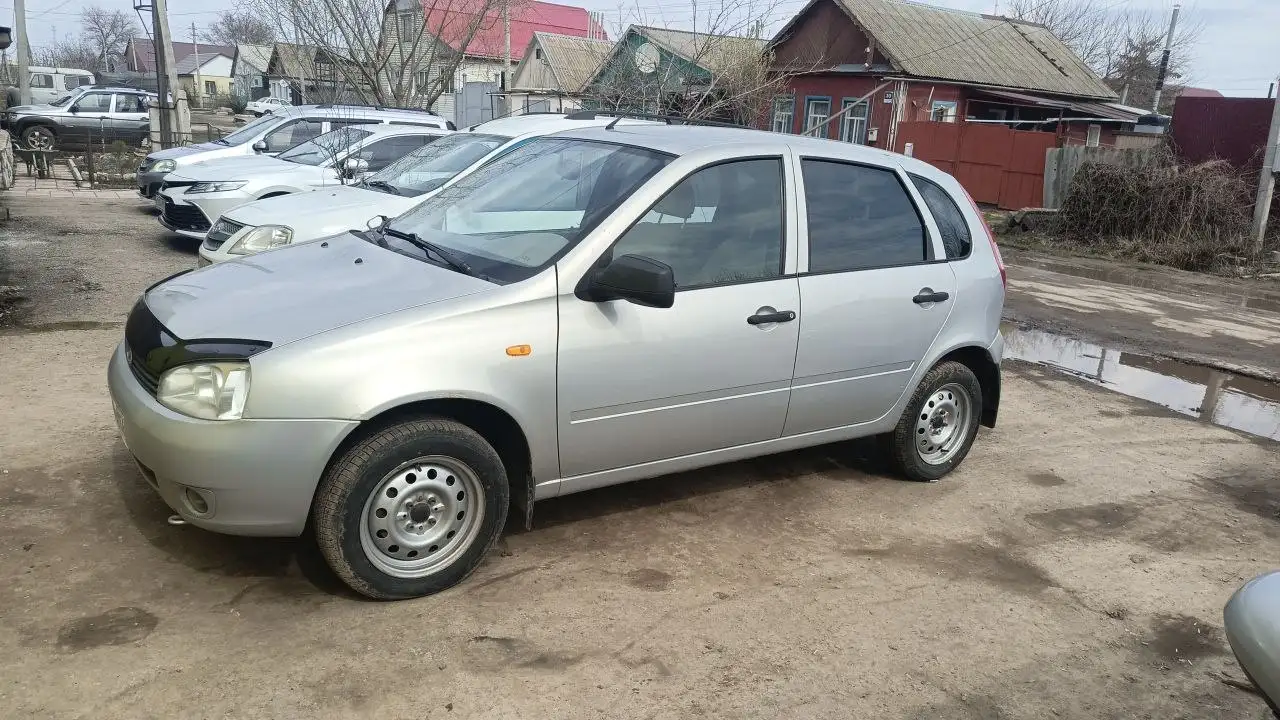 Lada в хорошем состоянии 2011 год - Легковые автомобили (Авто) в Саратов