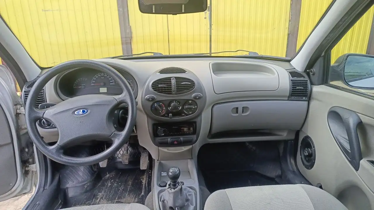 Lada в хорошем состоянии 2011 год - Легковые автомобили (Авто) в Саратов