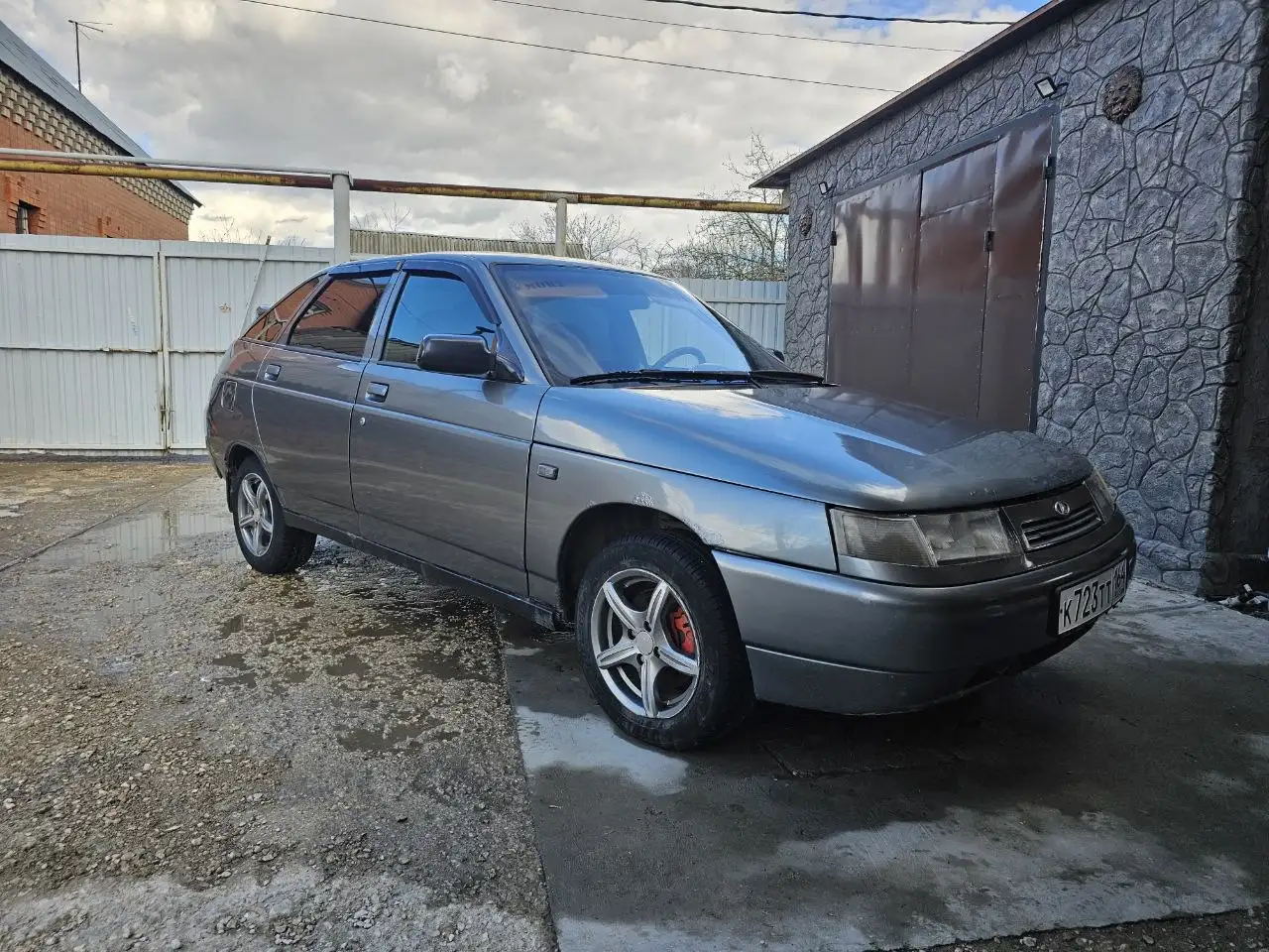 ВАЗ 2112 2006 года - отличное состояние - Легковые автомобили (Авто) в Саратов