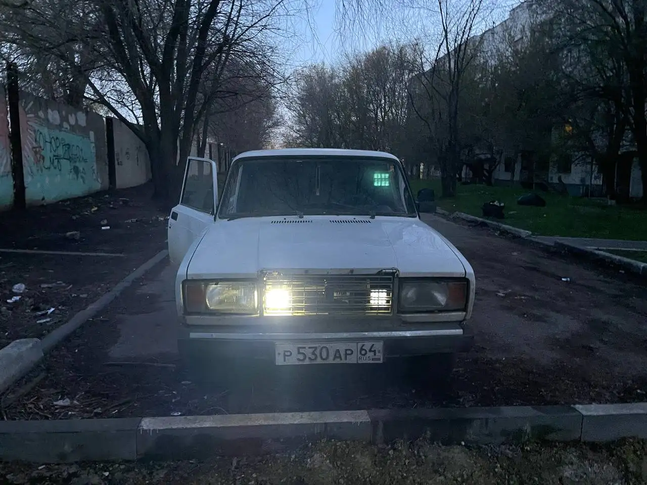 Продажа ВАЗ 2107 инжектор - Легковые автомобили (Авто) в Саратов