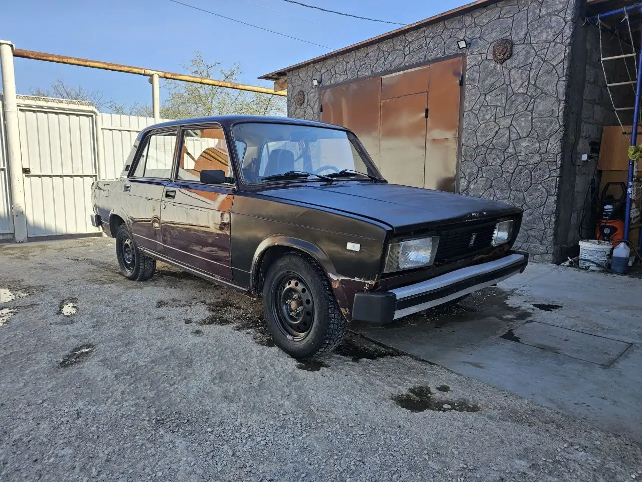 ВАЗ 2105 2006 года в хорошем состоянии - Легковые автомобили (Авто) в Саратов