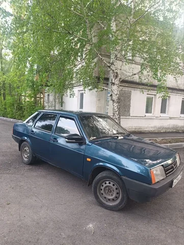 Продам ВАЗ 21099 1996 года - Шины в Саратов