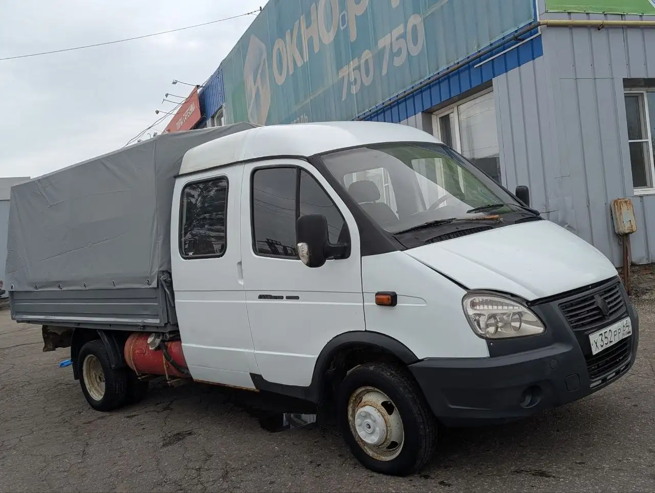 Продам ГАЗель 2012 - Грузовые автомобили (Авто) в Саратов