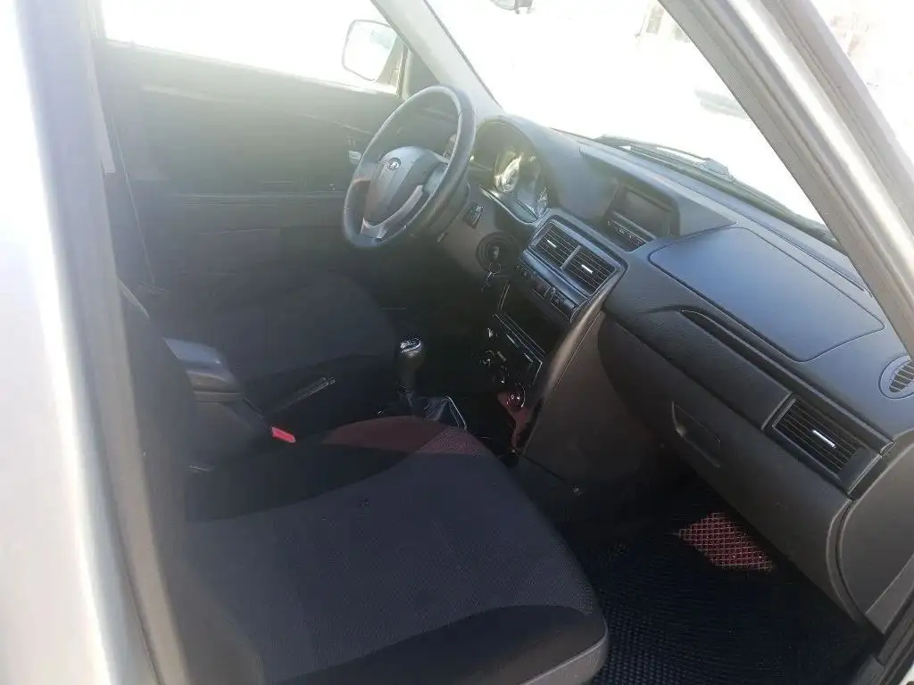 Продажа LADA PRIORA 2 2015 - Легковые автомобили (Авто) в Саратов