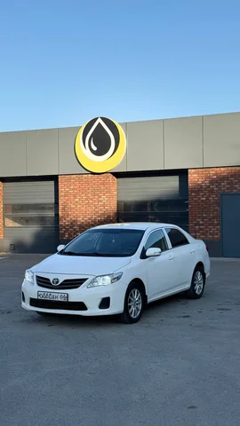 Продается Toyota Corolla 2013 - Renault Sandero Stepway в Саратов