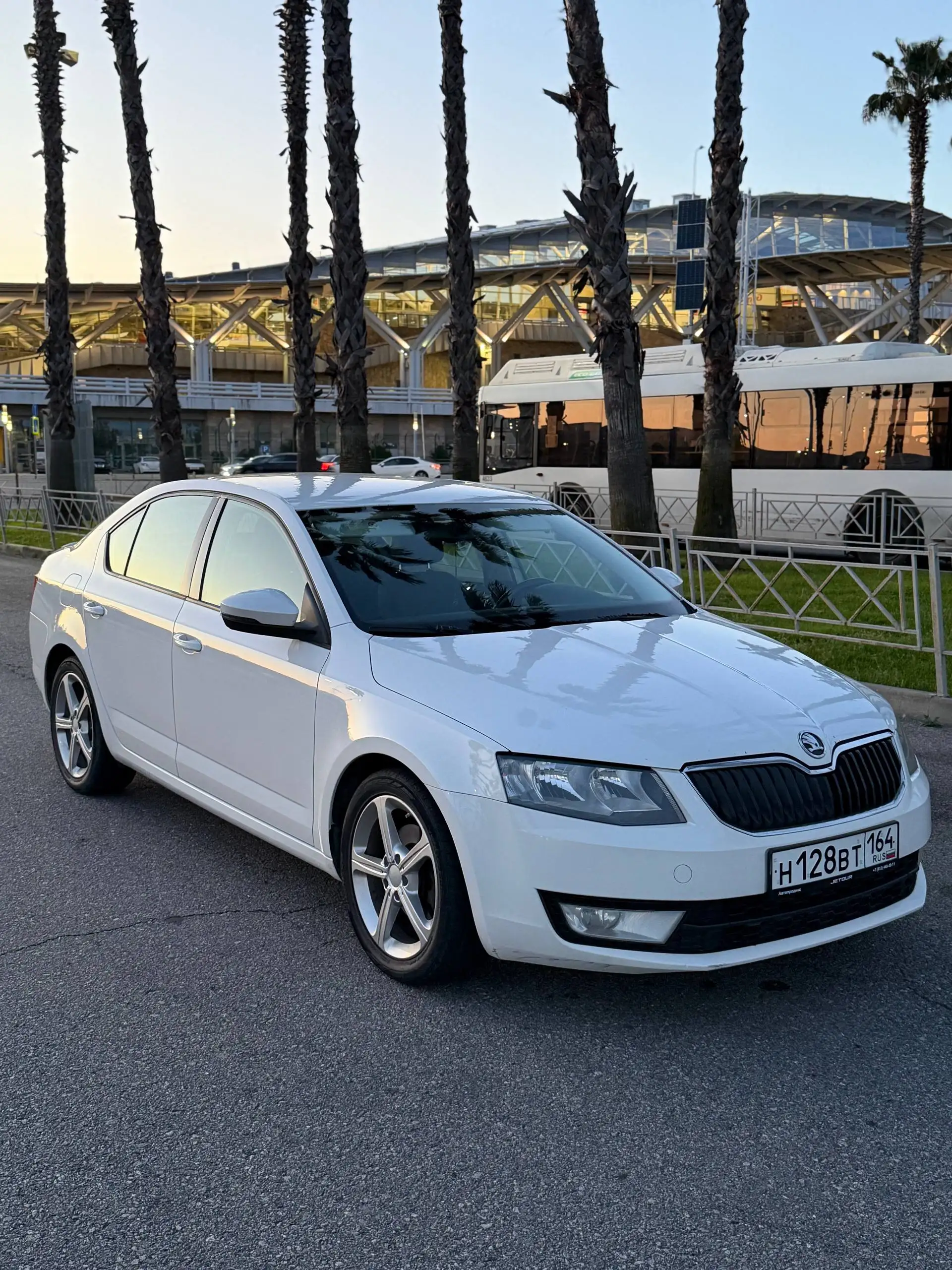 Skoda Octavia A7 1.4 MT 2013 - Легковые автомобили (Авто) в Вольск