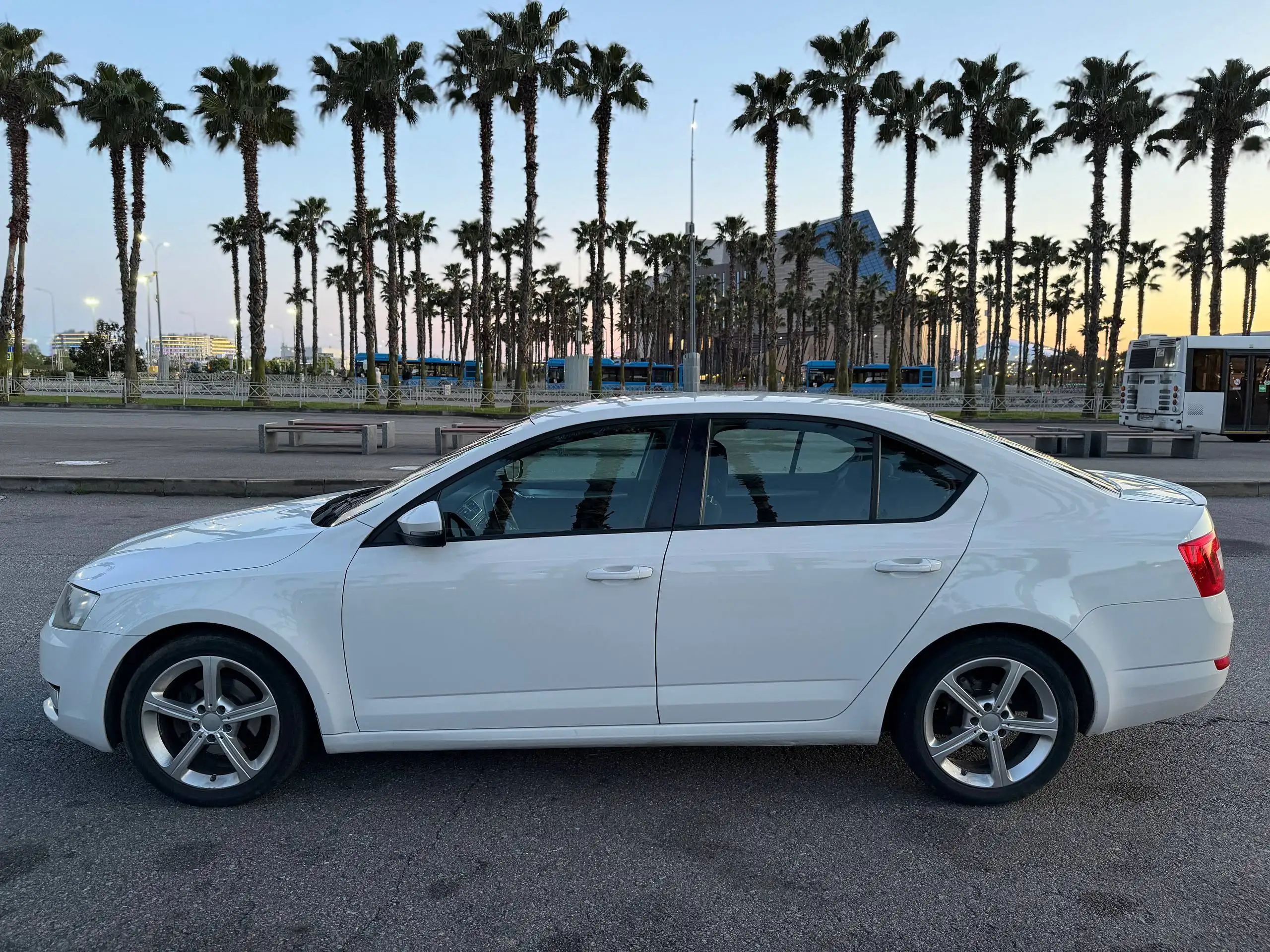 Skoda Octavia A7 1.4 MT 2013 - Легковые автомобили (Авто) в Вольск