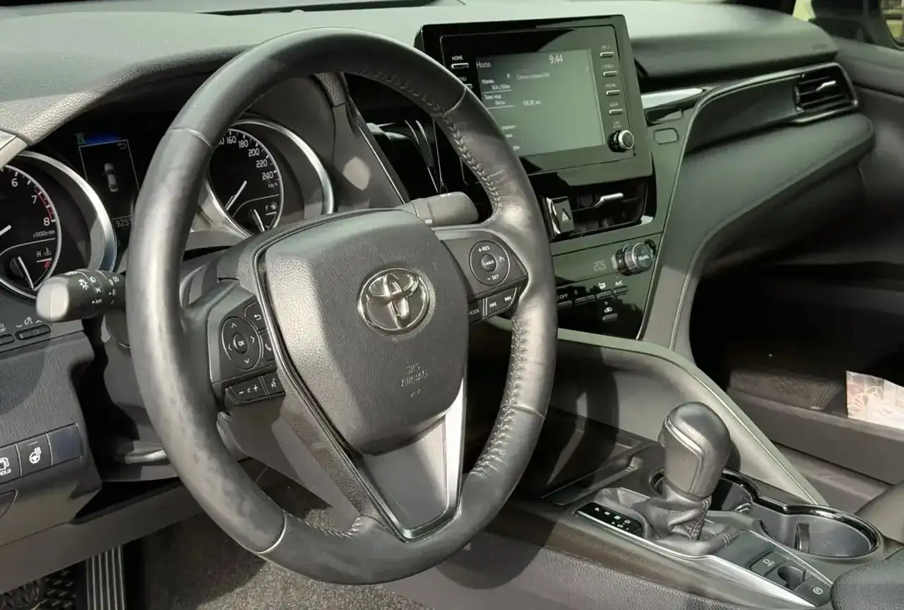 Toyota Camry 2021 - Легковые автомобили (Авто) в Саратов