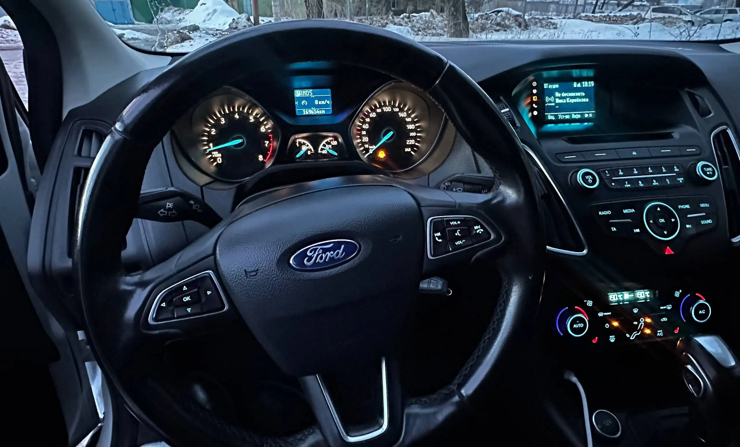 Продам Ford Focus 2018 - Легковые автомобили (Авто) в Саратов