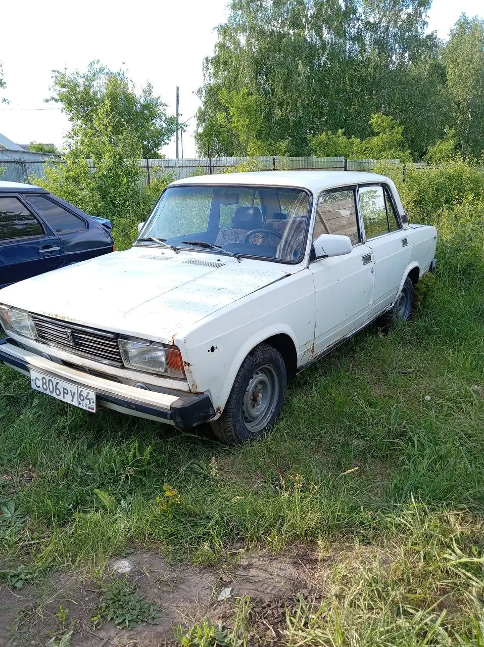 ВАЗ 2105 на ходу, торг уместен - Легковые автомобили (Авто) в Саратов