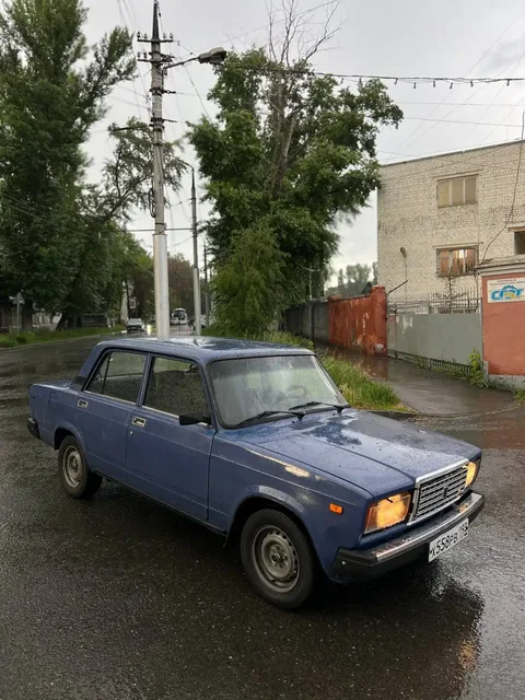 ВАЗ 2107 2005 года - Легковые автомобили в Саратов