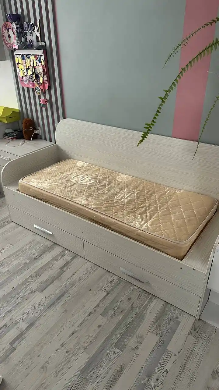 Продам две детские кровати трансформер 3+