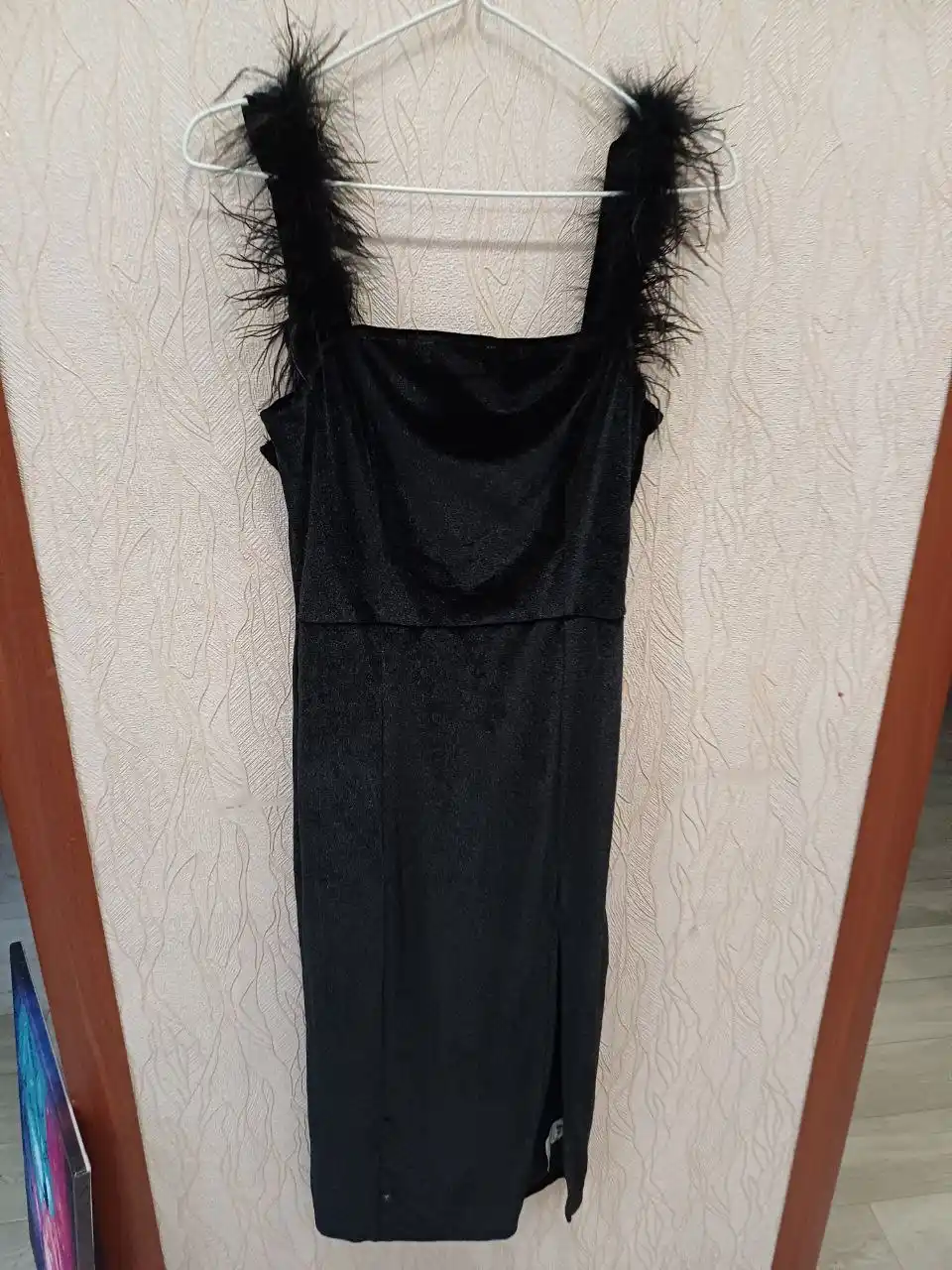 Продам новые не ношеные вещи с бирками за полцены