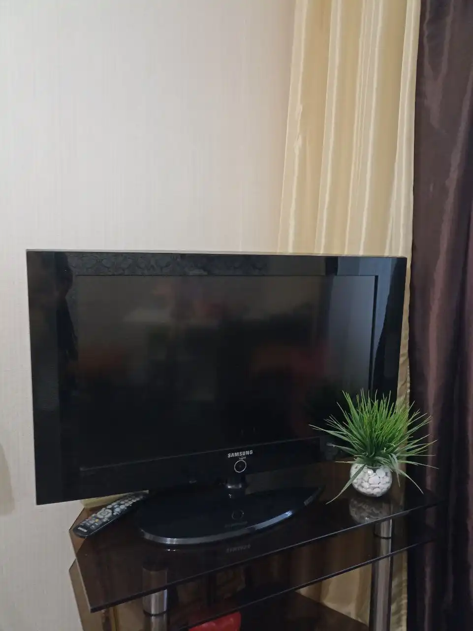 Продам телевизор б/у